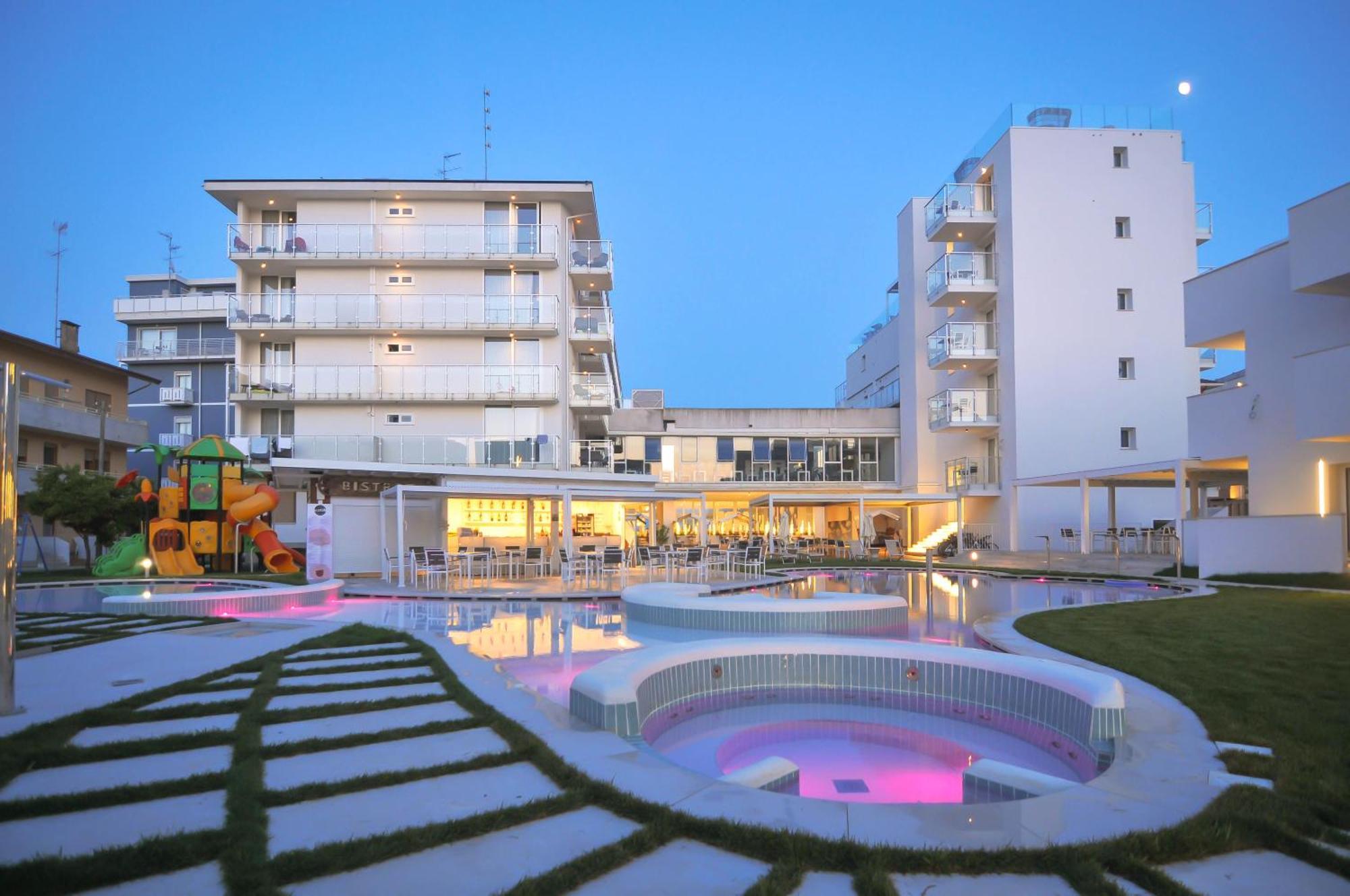 Marina Palace Hotel 4 Stelle S Caorle Exterior photo