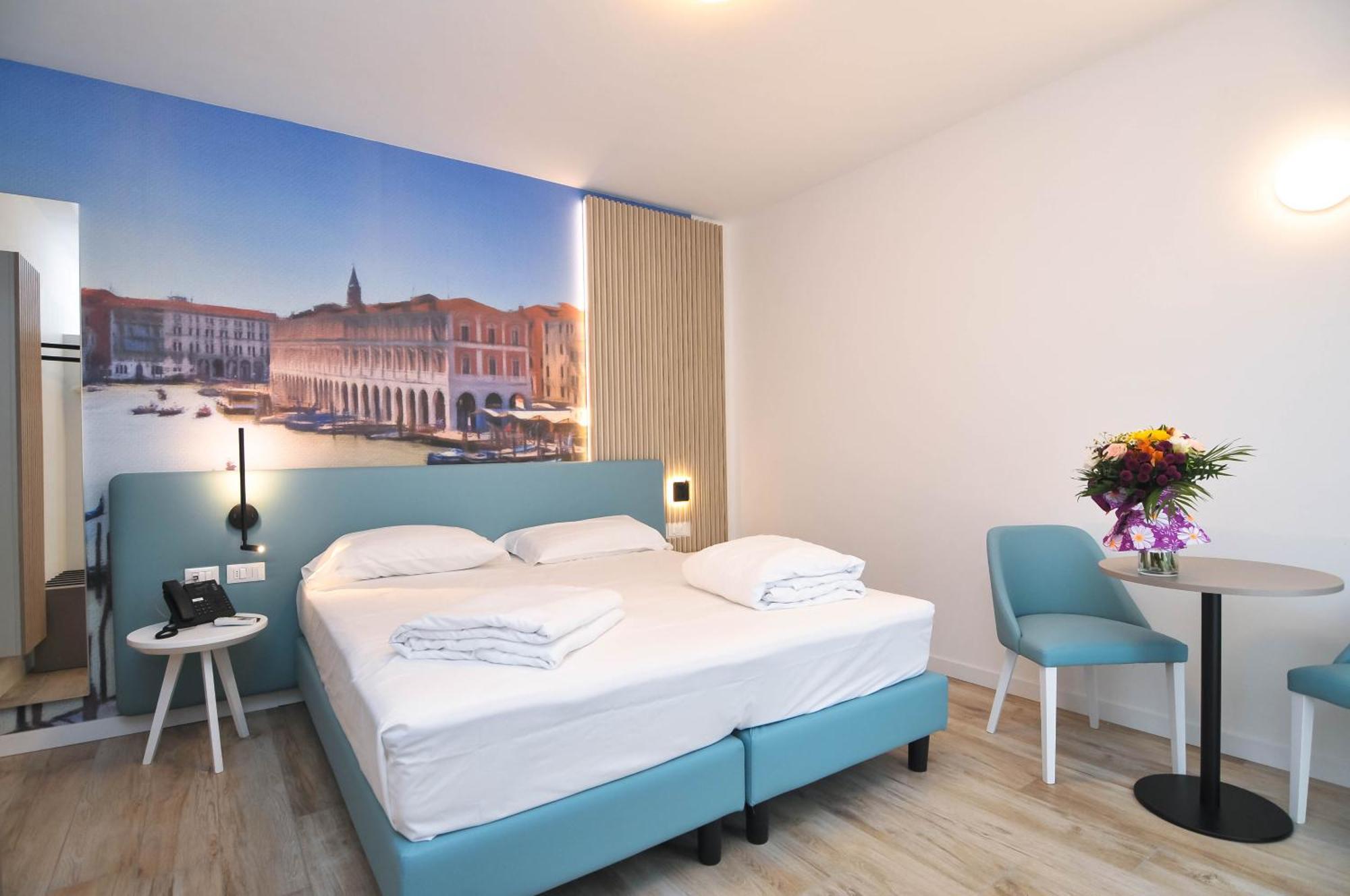 Marina Palace Hotel 4 Stelle S Caorle Exterior photo