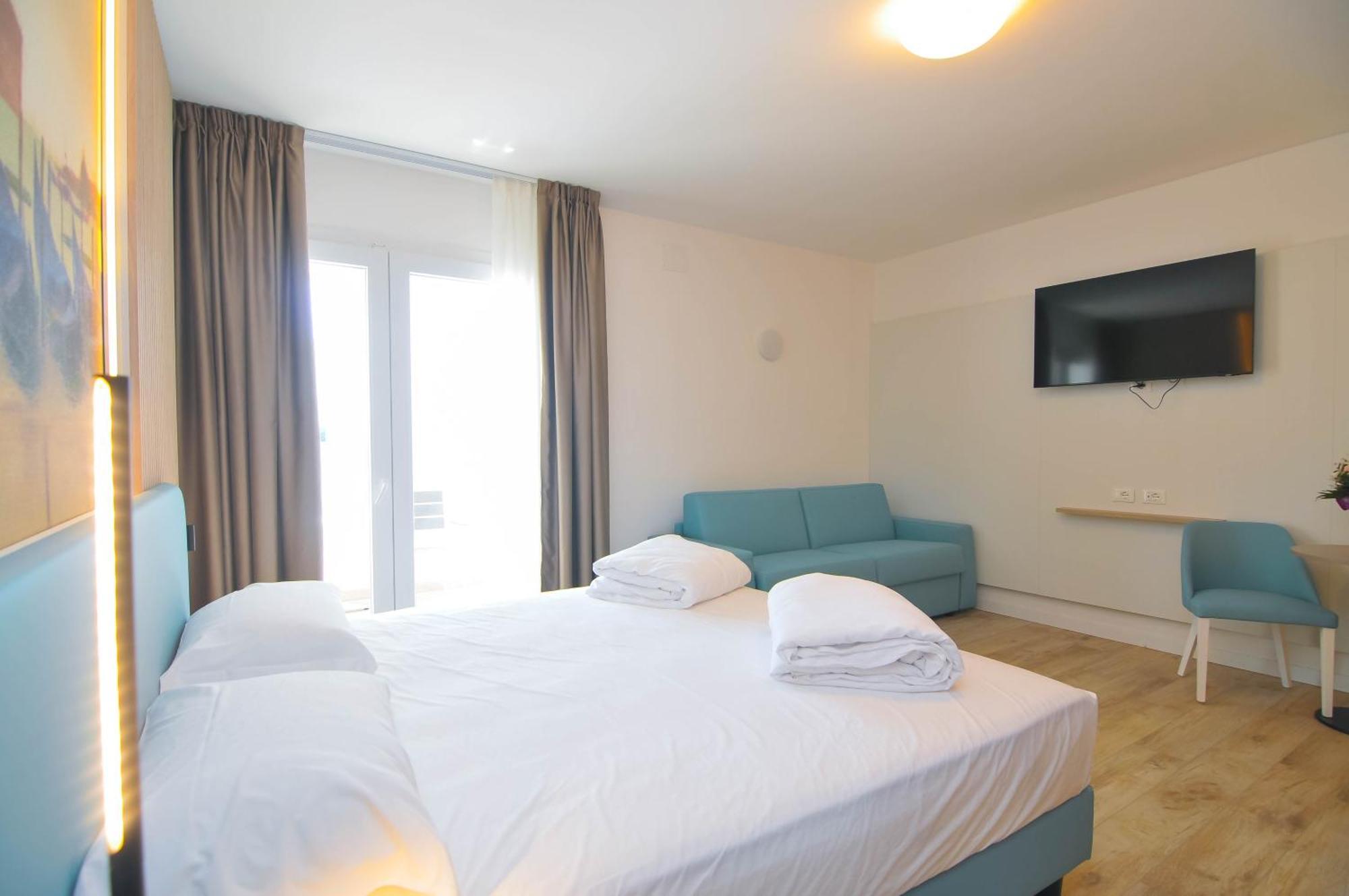 Marina Palace Hotel 4 Stelle S Caorle Exterior photo