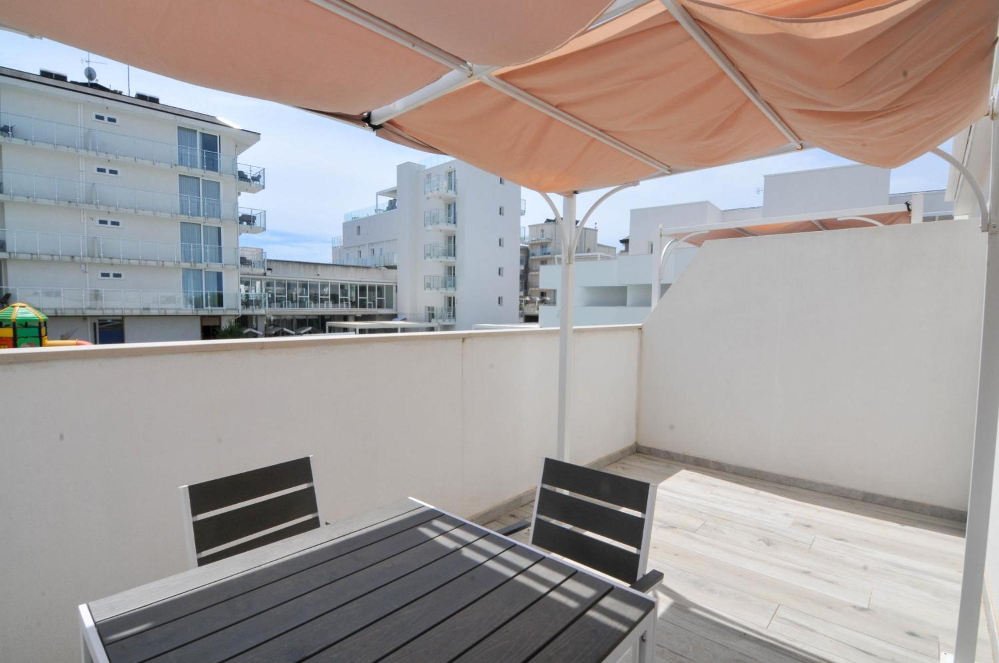 Marina Palace Hotel 4 Stelle S Caorle Exterior photo